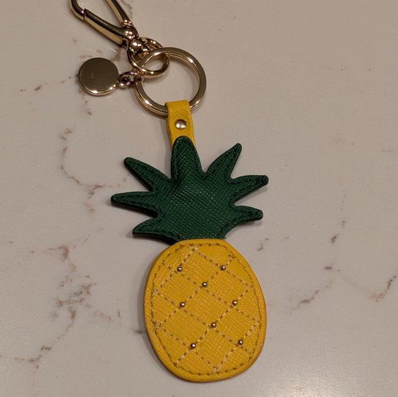 Accessories | Pineapple Keychain With Green And Yellow Accent 35 Inches ...